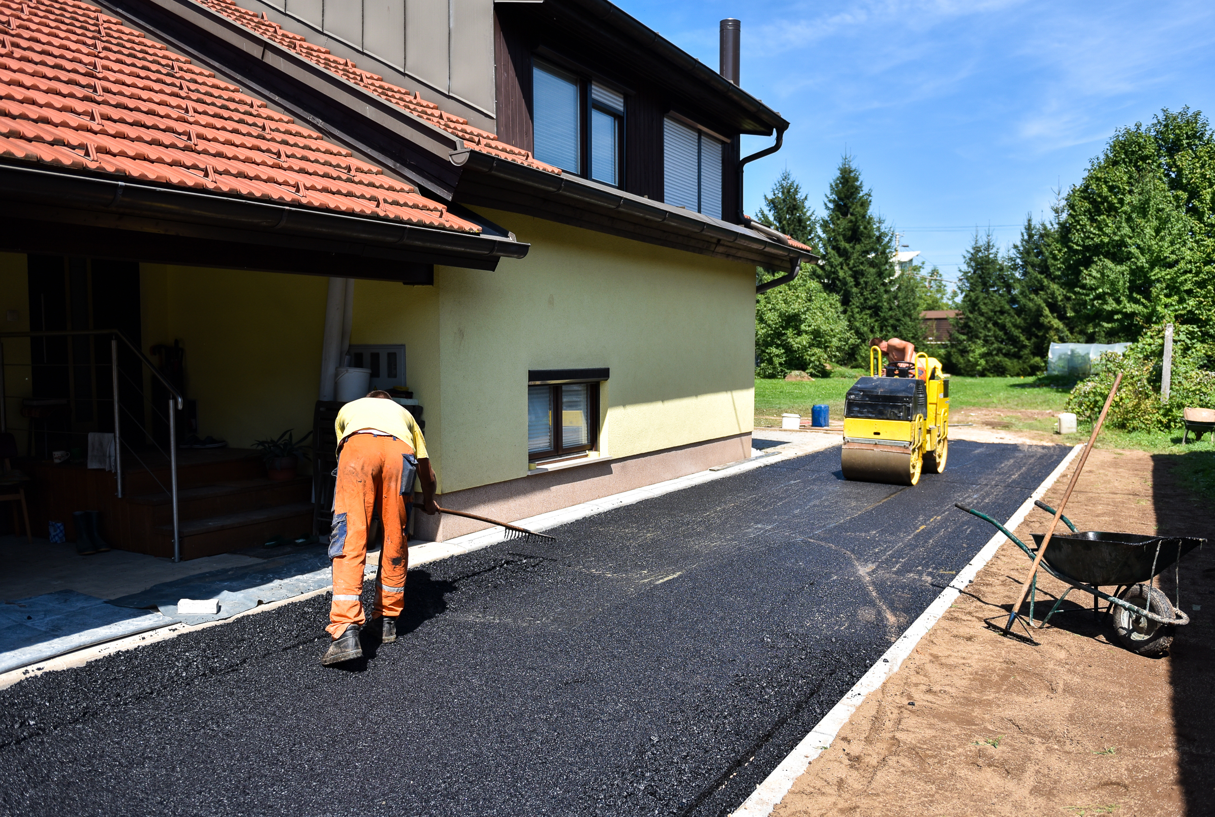 Popular Paved Driveway Types For Your New Home